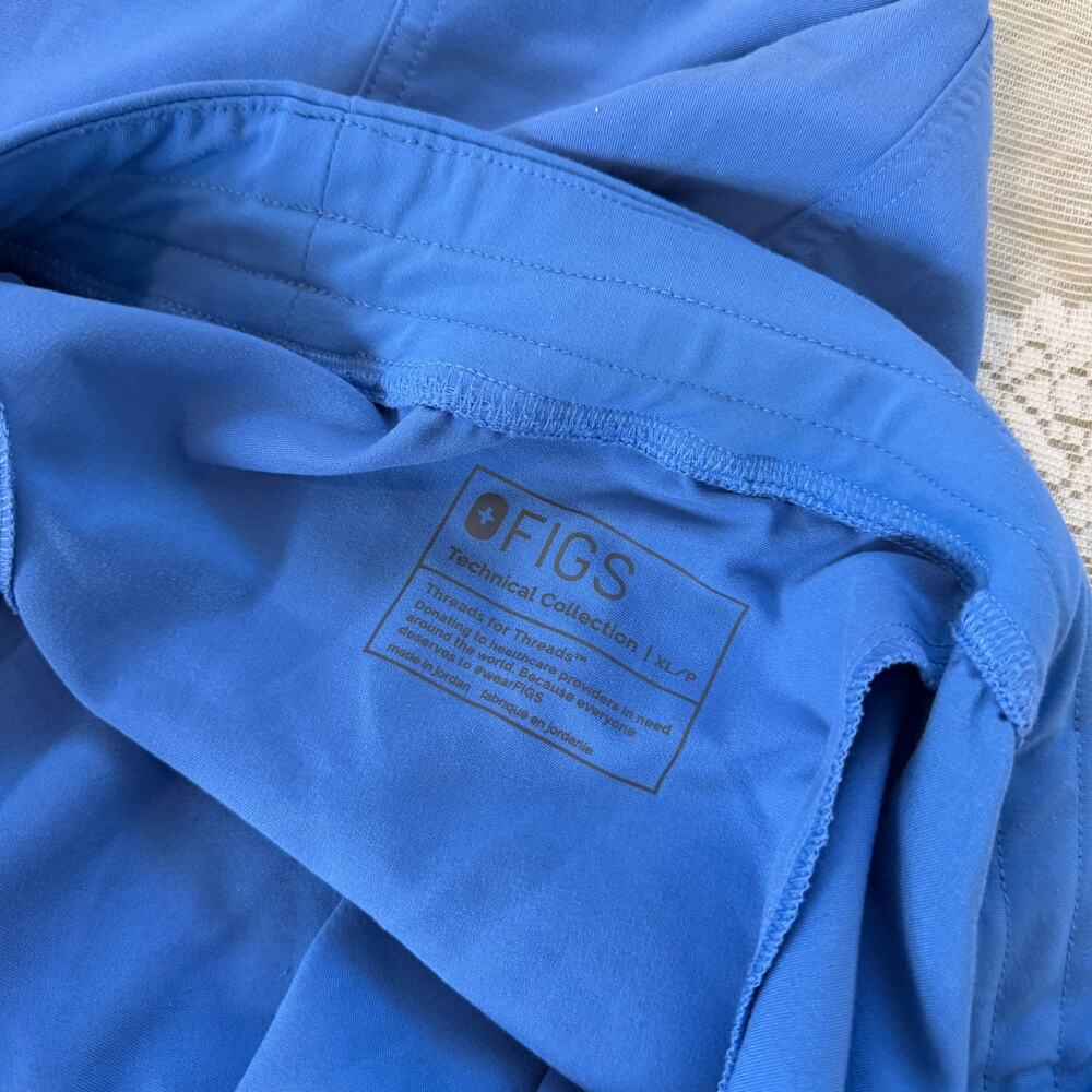 FIGS Technical Collection Blue Scrub Set Top XXL Pants XL Petite - Picture 4 of 5